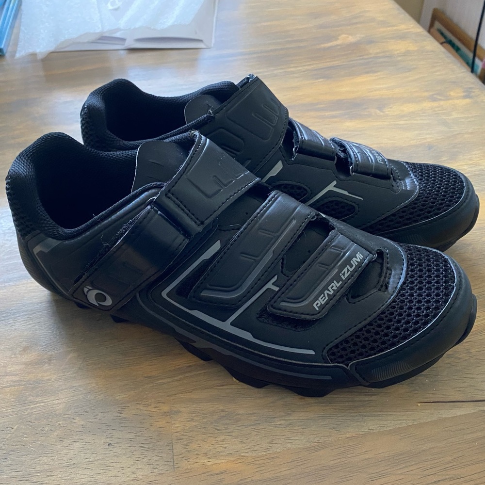 Pearl Izumi All Road III Black MTB Shoes 44